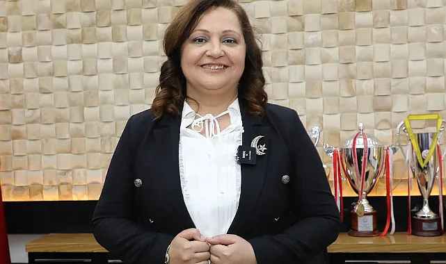 Burcu Köksal AK Parti’ye mi Geçiyor?