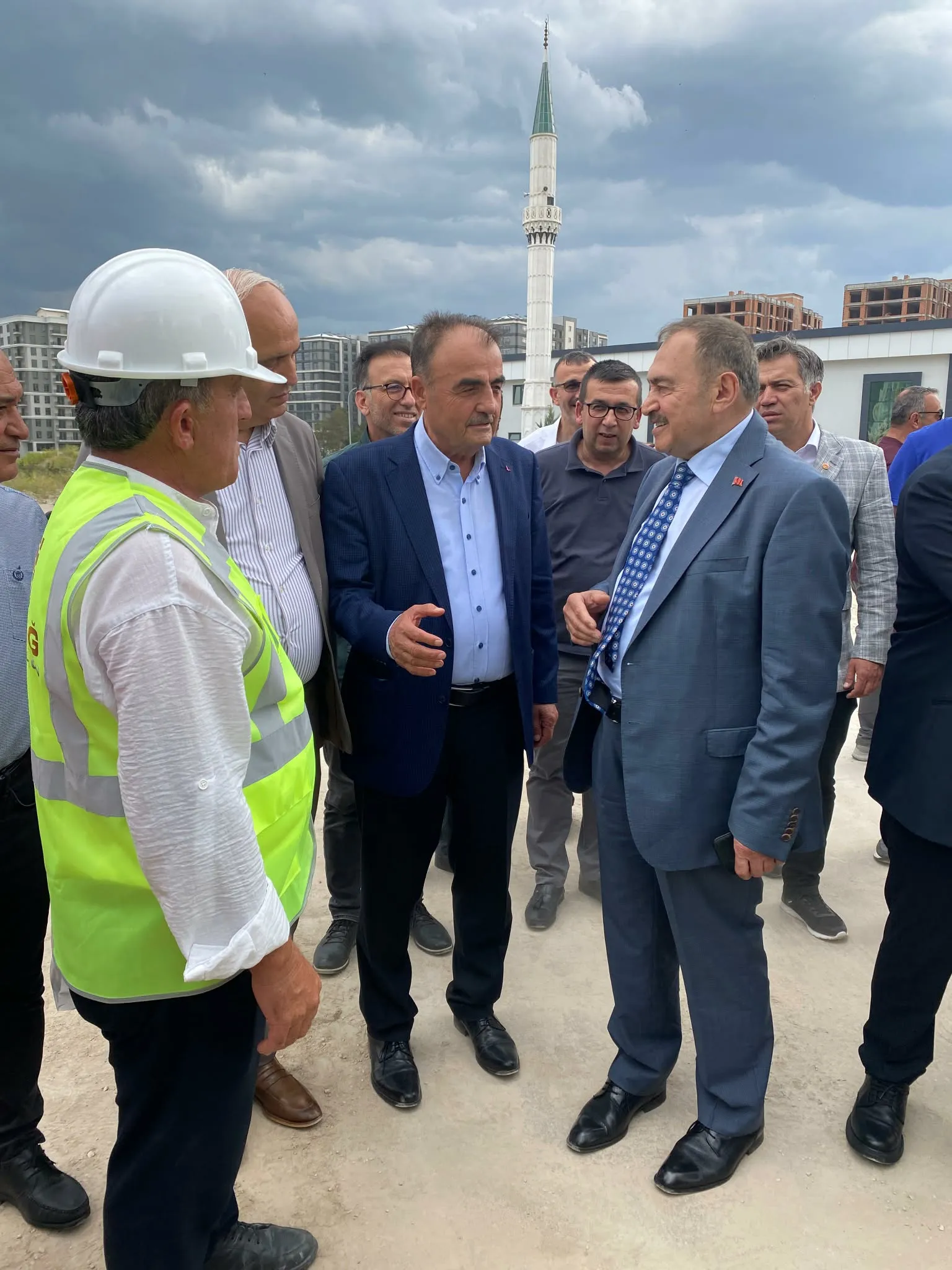 Türk-İş Güvenevler Yapı Kooperatifi’nin Temeli Atıldı