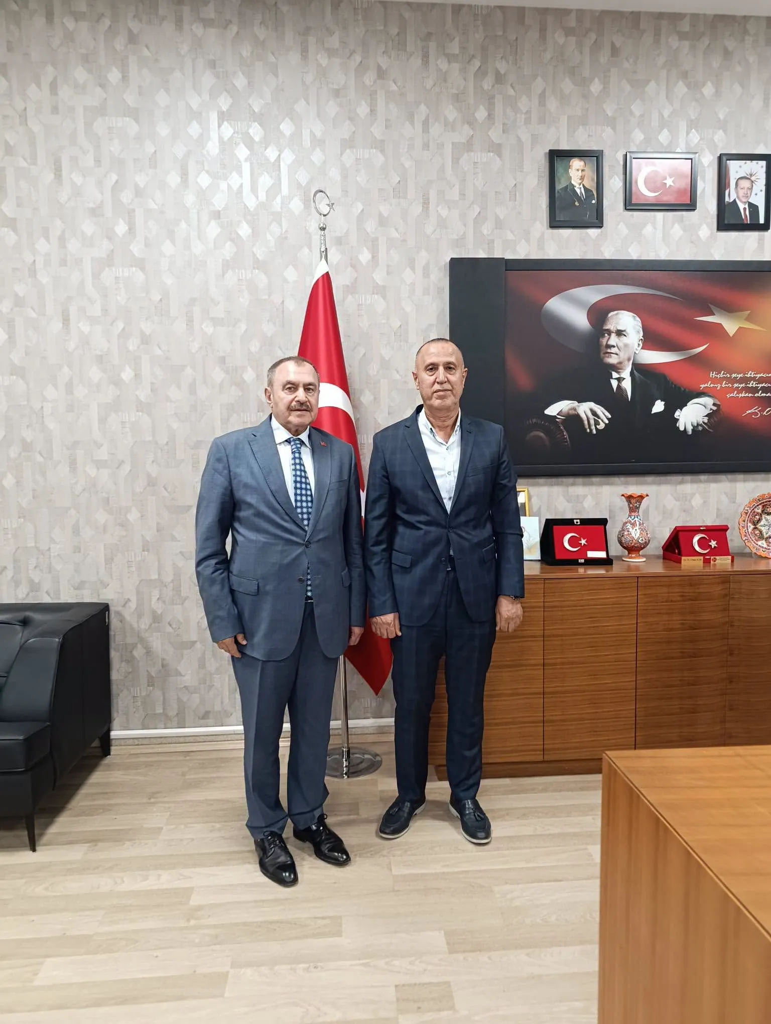 Veysel Eroğlu, Başhekim Acar’ı Ziyaret Etti