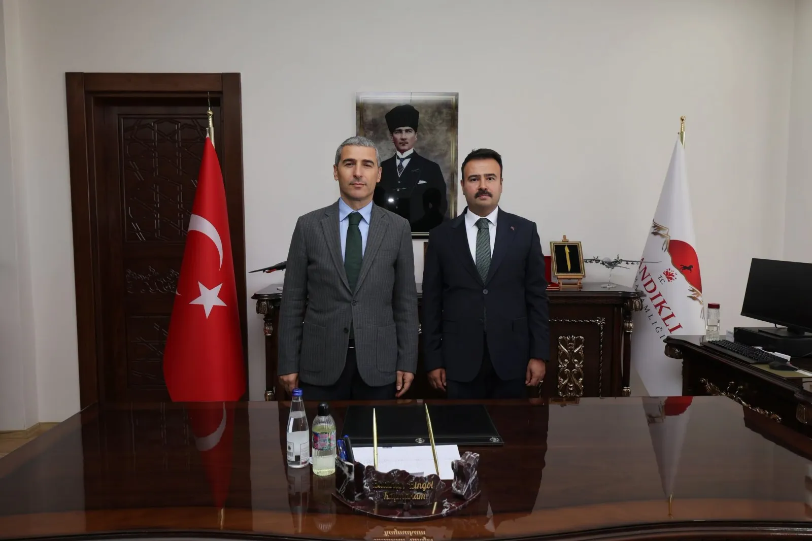 Vali Aktaş, Yeni Kaymakamları Ziyaret Etti