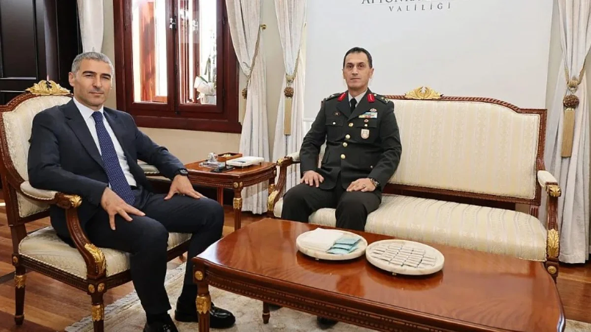 Afyonkarahisar’da Yeni Dönem! Tuğgeneral Numan Kıral Göreve Başladı