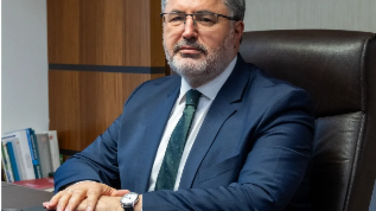 Ali Özkaya: “Zafer, Bu Topraklarda Bin Yıllık İman ve İstiklal Ruhunun Yeniden Şahlanışıdır”