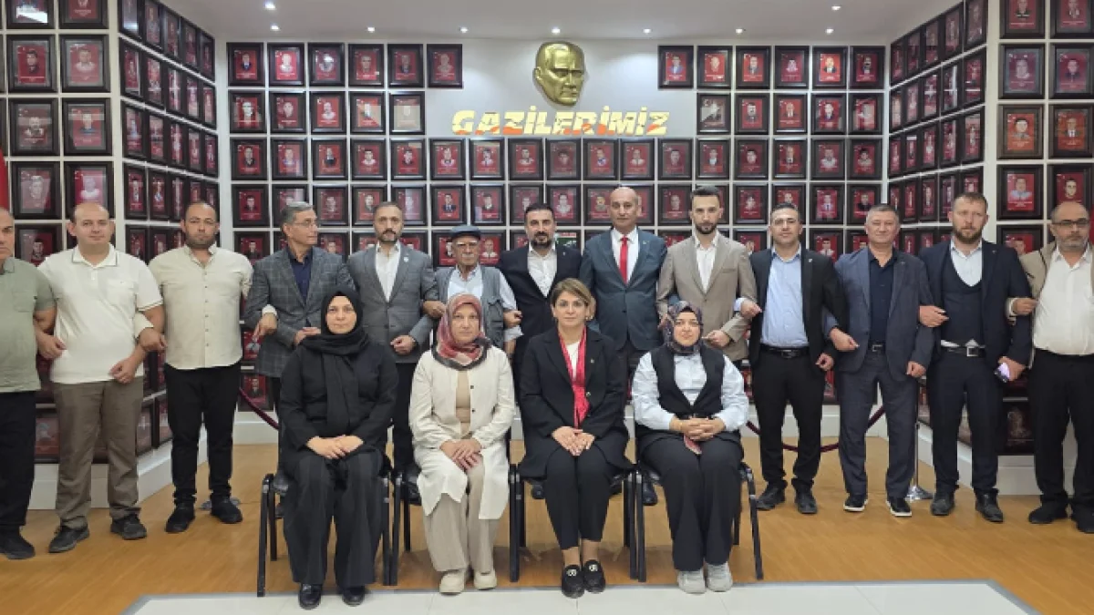 GÖREVE YENİ BAŞLAYAN BAŞKAN KAVAK’IN İLK ADRESİ ŞEHİT VE GAZİLER OLDU