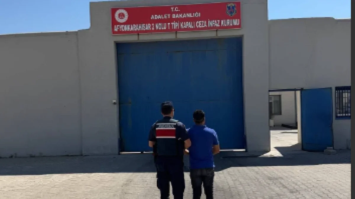 Afyonkarahisar’da Aranan 35 Şahıs Yakalandı! 15’i Cezaevine Gönderildi