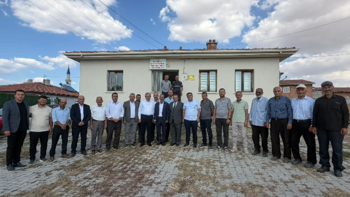 Milletvelili Yurdunu seven Köy Köy Gezerek Talepleri Yerinde Dinliyor