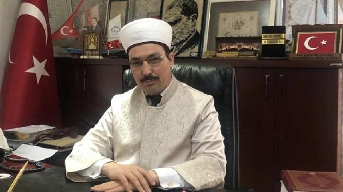 Afyonkarahisar’ın Yeni İl Müftüsü Dr. Ali Hayri Çelik’ten Vali Aktaş’a Ziyaret